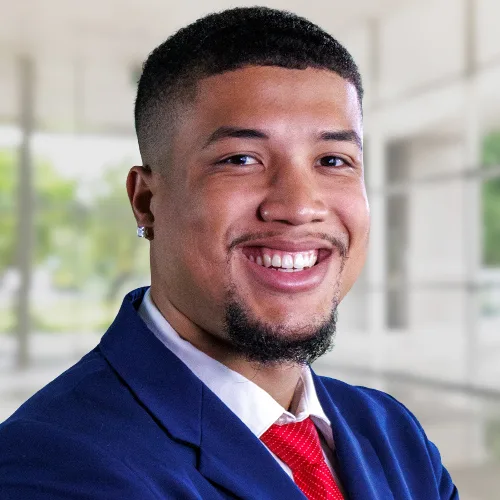 Darius Biddings is a Jacksonville personal injury lawyer that works at the Orange Park location